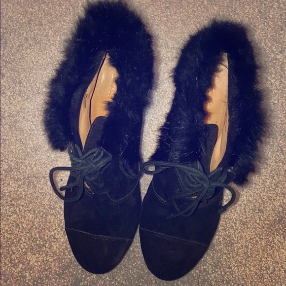 L.A.M.B black fur lace up booties Sz  9.5 - Picture 8 of 12